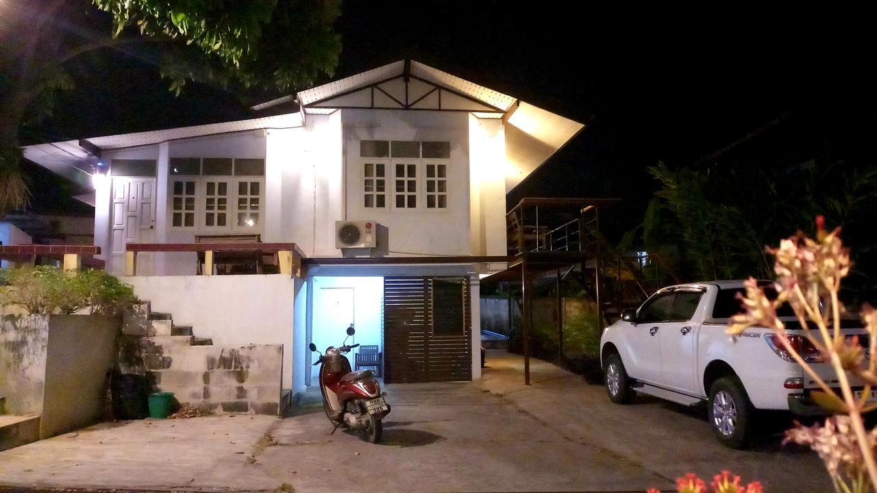 P.L.P Guesthouse - Mae Hong Son Ngoại thất bức ảnh