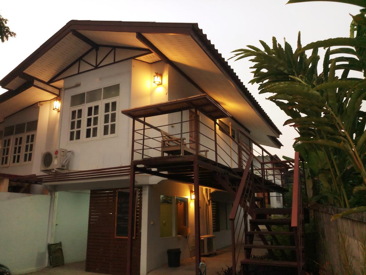 P.L.P Guesthouse - Mae Hong Son Ngoại thất bức ảnh