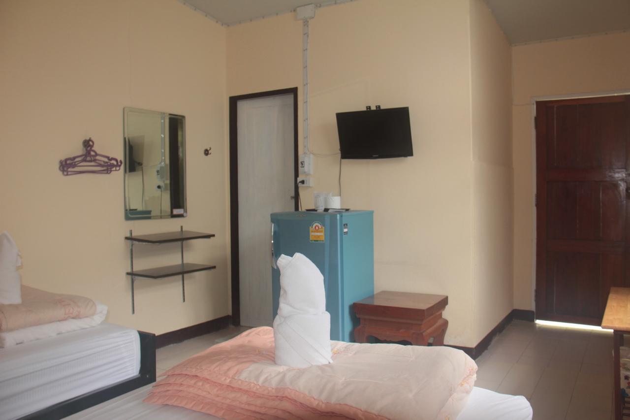 P.L.P Guesthouse - Mae Hong Son Ngoại thất bức ảnh